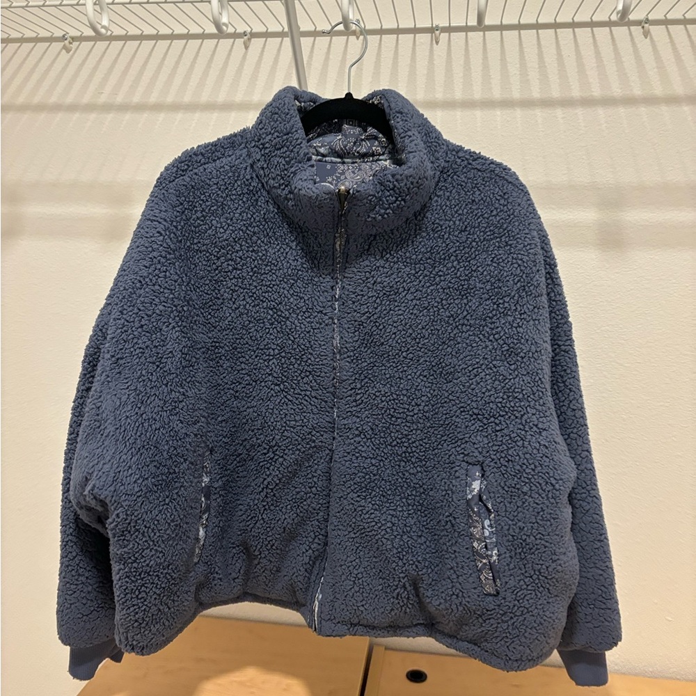 American Eagle Blue Reversible Fleece Jacket